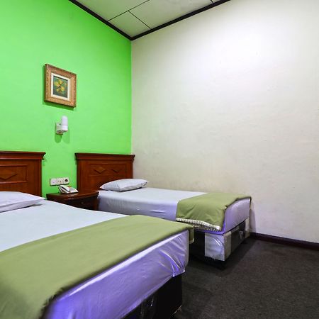 Hotel Sumatera Medan Exterior foto