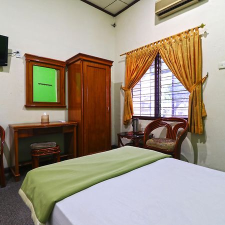 Hotel Sumatera Medan Exterior foto